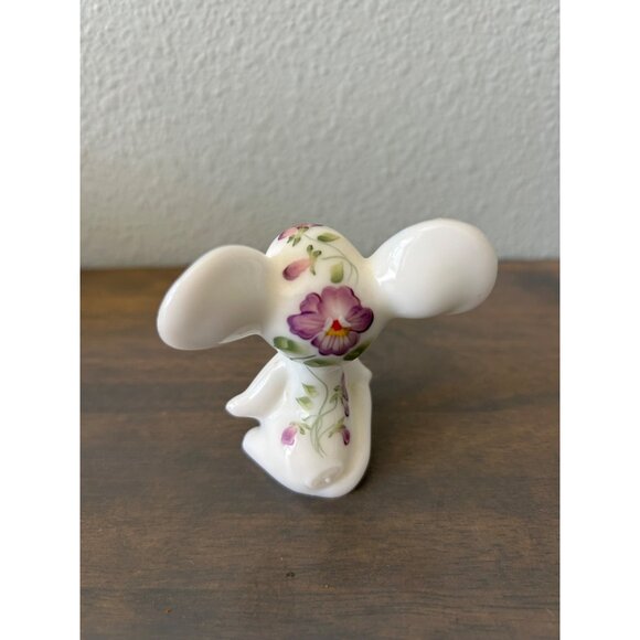 Fenton White Mouse Hand Painted Purple Flowers Signed 3" Great Condition - Picture 2 of 6